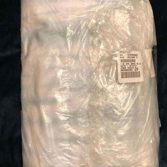 Pottery Barn | Tie Dye Curtains (2 Panels) - Picture 5 of 5